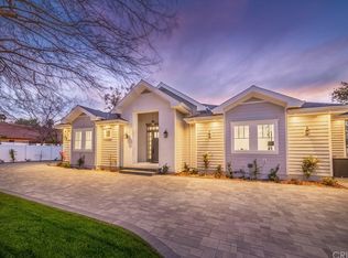 5401 Vanalden Ave, Tarzana, CA 91356