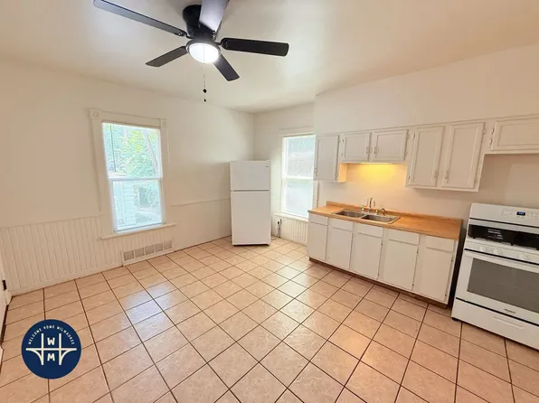 1140 N 50th Pl, Milwaukee, WI 53208