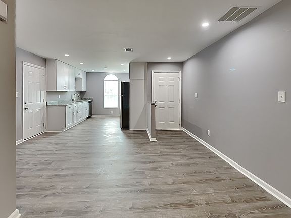 5th image of 447 Bald Eagle Way