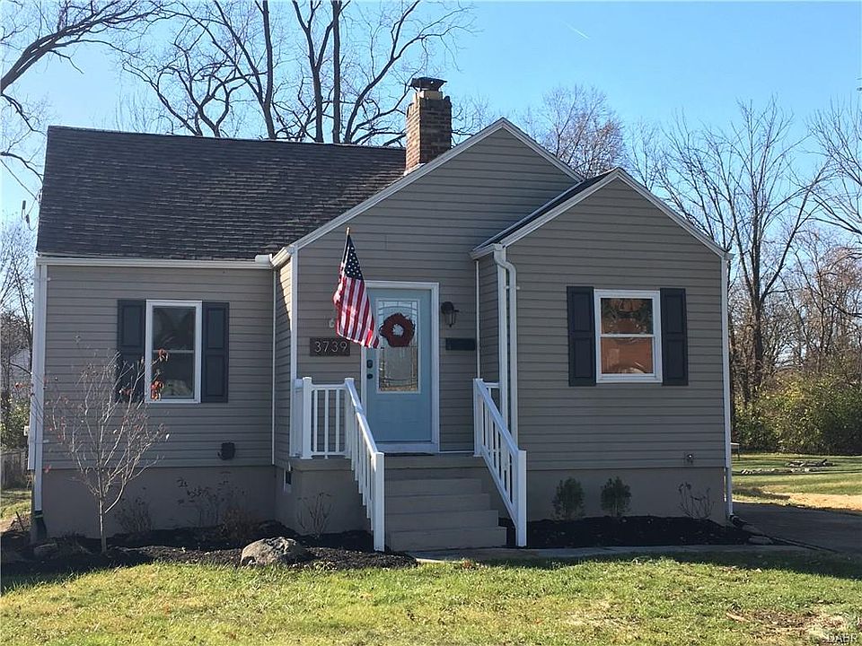1st image of 3739 Roslyn Ave