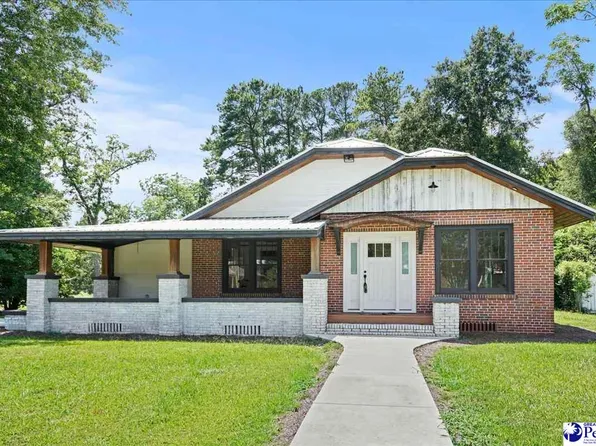 417 N Smith St, Mullins, SC 29574