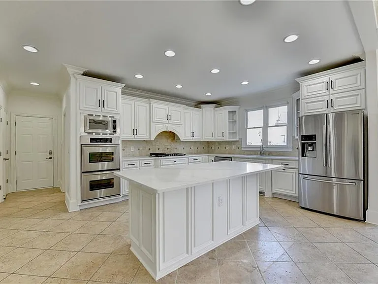 7970 Saint Marlo Fairway Dr — Photo 12