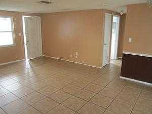 3rd image of 3507 Emory Dr