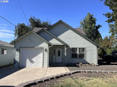 368 Page Rd, Winchester, OR, 97495