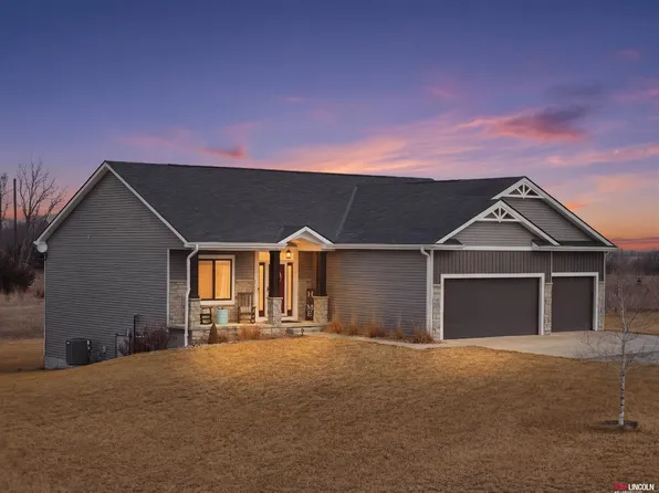 9930 Paris Ct, Denton, NE 68339