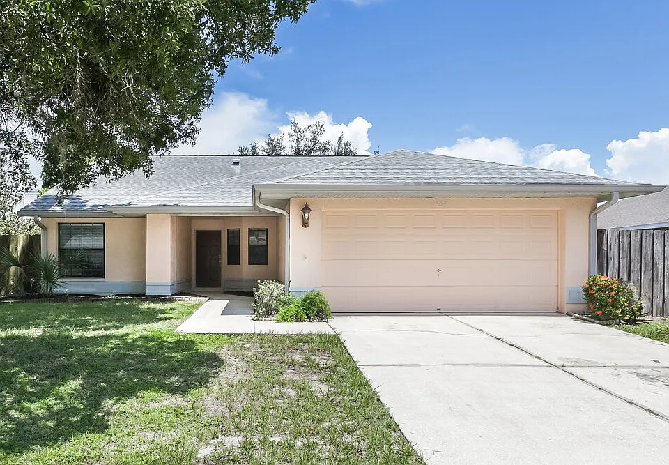 11504 Smokethorn Dr