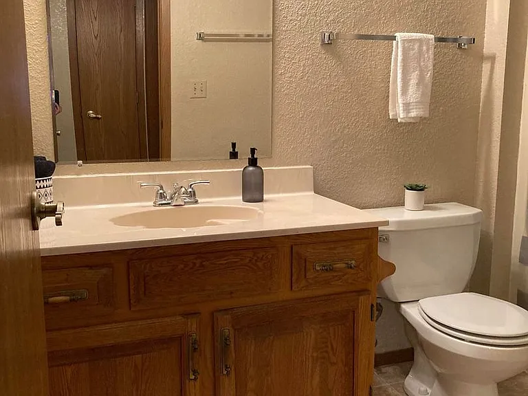 Capitol Apartments — Photo 20