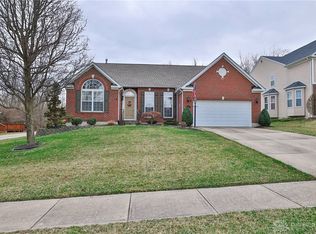 29 Ridge Wood Dr, Monroe, OH 45050