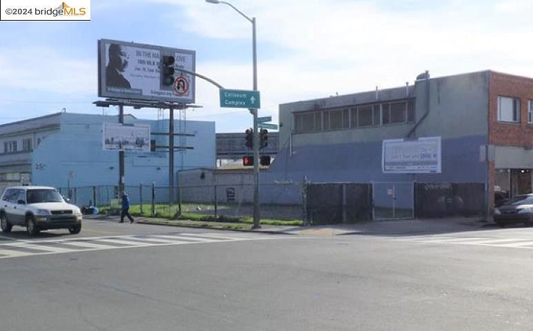 1st image of 6601 Foothill Blvd