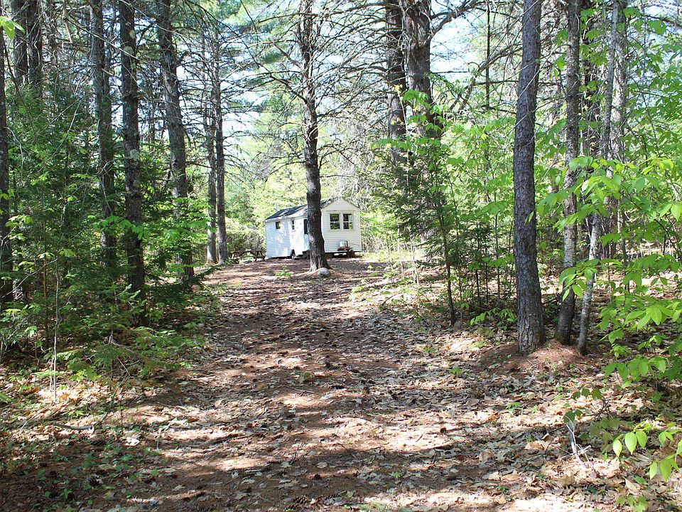 2nd image of 423 Haley Town Rd