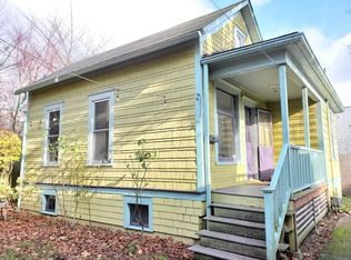 1908 4th Ave N #1/2, Seattle, WA 98109