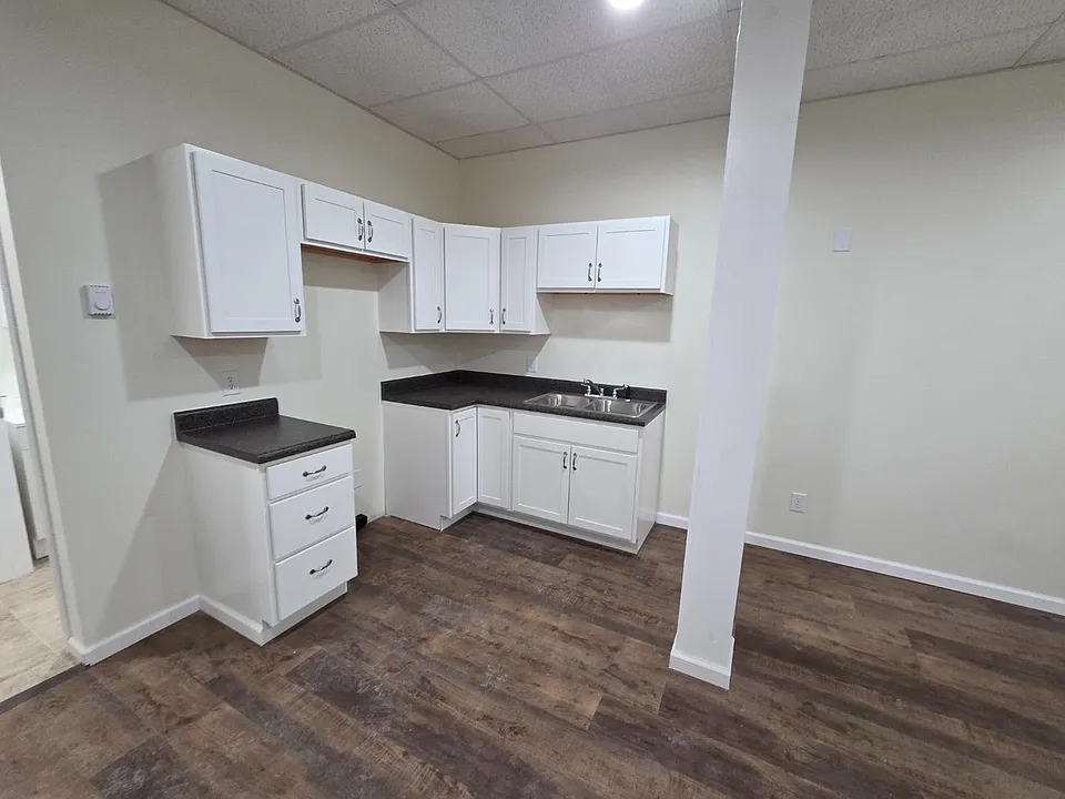 132 S Brady St #11