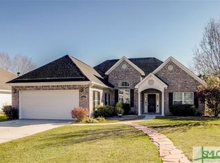 206 Pebblestone Dr, Bloomingdale, GA 31302
