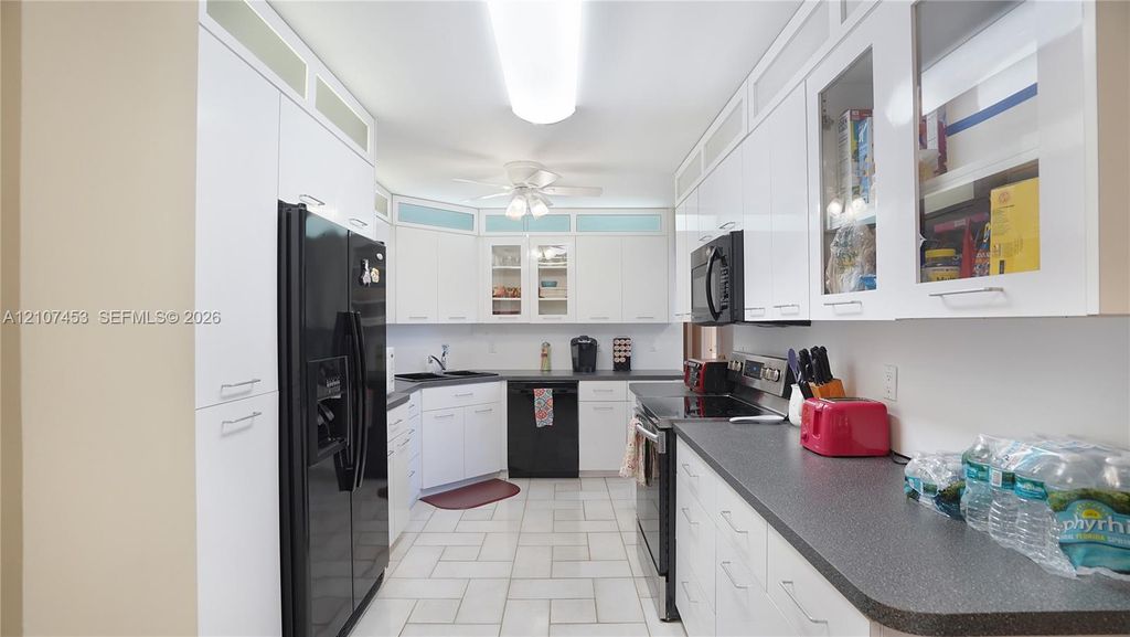 111 N Pompano Beach Blvd APT 304, photo 9