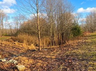 Leisure Ln, Stroudsburg, PA 18360