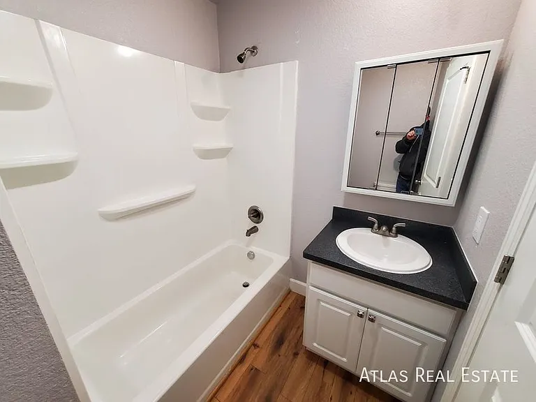 105 W Union Ave — Photo 8