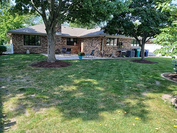2nd image of 15337 S Heather Ct