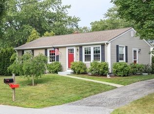 32 Deerfield Rd, Attleboro, MA 02703