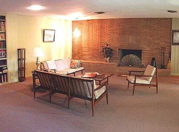 3rd image of 4818 Glenmar Cir