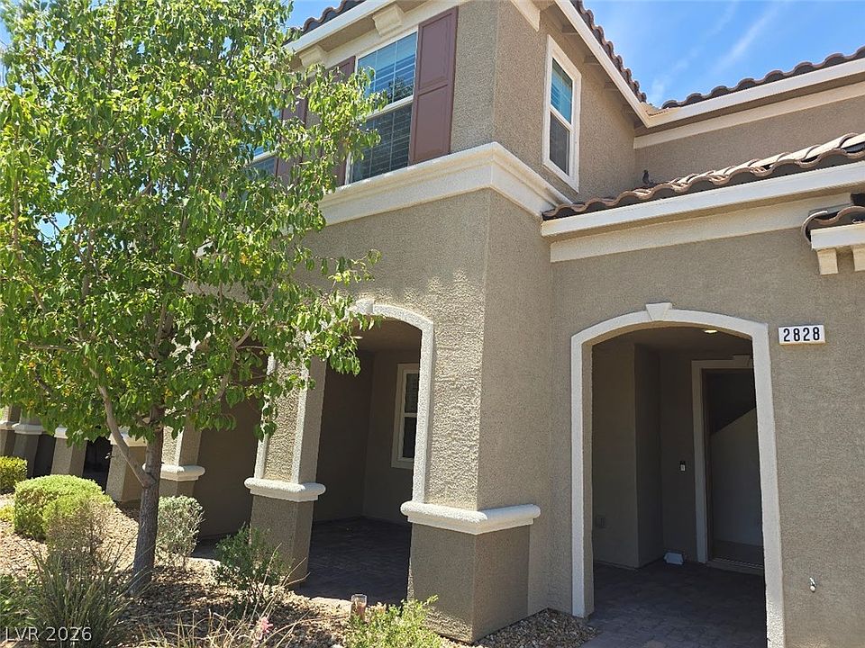 1st image of 2828 Alenga St