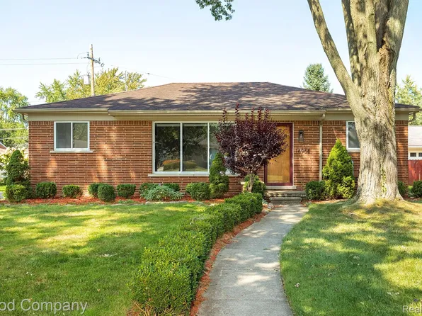 16968 Elizabeth St, Beverly Hills, MI 48025