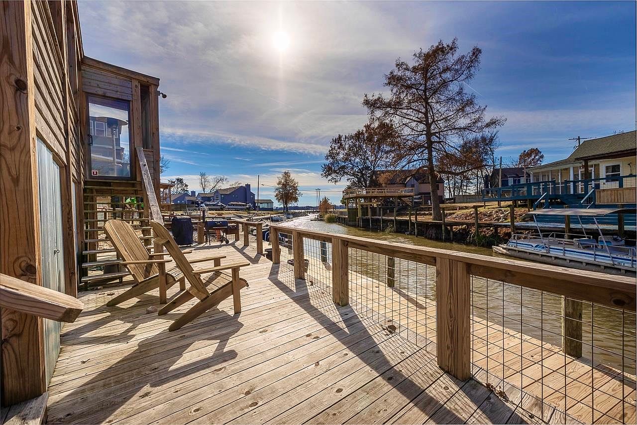 1155 Horseshoe Cir, Hughes, AR 72348 | Zillow