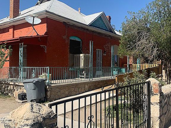 5th image of 1003 Olive Ave