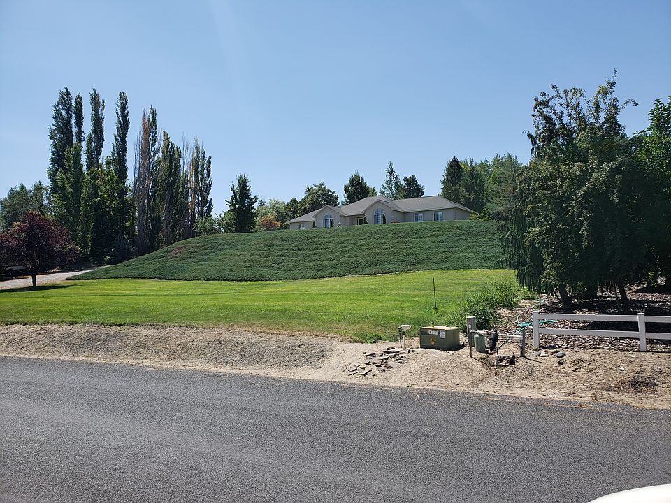 1st image of 308 S Manzanita Ct