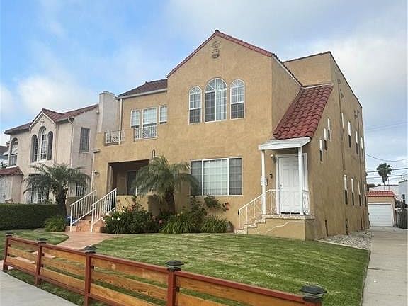 4th image of 1046 S Citrus Ave