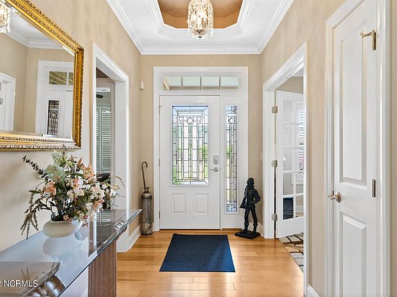4th image of 1316 Garden Springs Ct