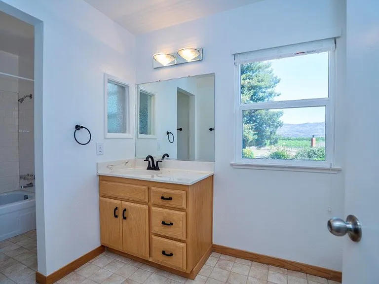 1512 Mosswood Dr — Photo 15
