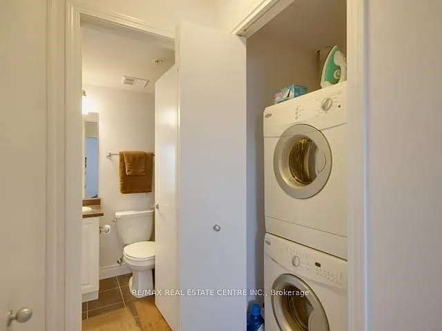 5 Richgrove Dr E #208 — Photo 16