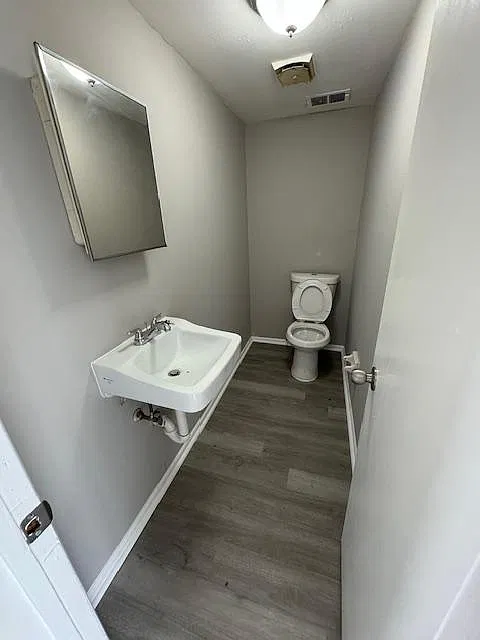 3 bed, 1.5 bath, 1125 sqft, $1,625 — Photo 3