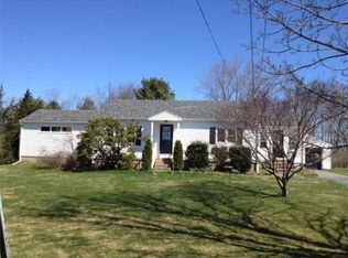 145 Whitehall Rd, Amesbury, MA 01913