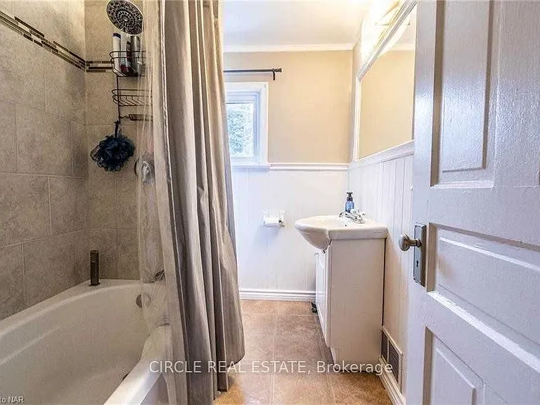 4 Chelsea St — Photo 12