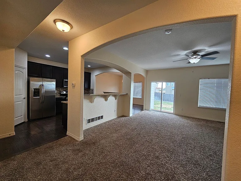 6573 Roundup Butte St — Photo 7