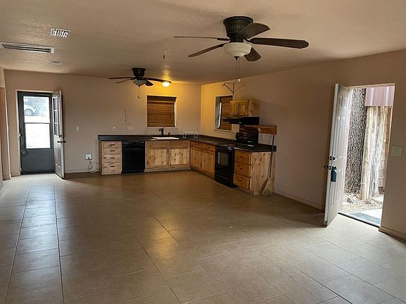 3rd image of 10604 Mineral Wells Hwy