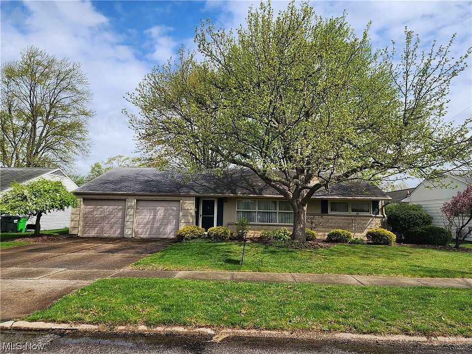 352 Girard Dr, Berea, OH 44017 Zillow