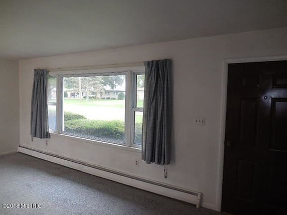 2nd image of 6059 Plainfield Ave
