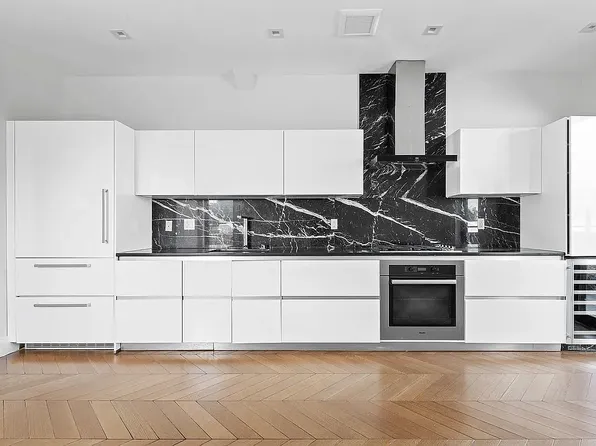 92 Morningside Avenue image 5 of 22