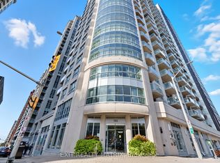 195 Besserer St #2803, Ottawa, ON K1N 0B6
