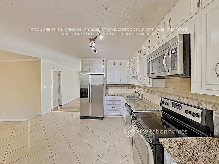 227 Evergreen Dr SE — Photo 8