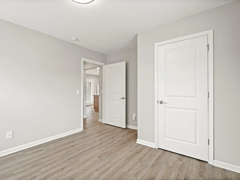 Foxtail Pointe — Photo 17
