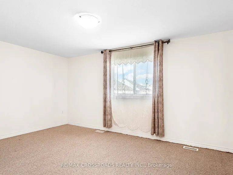 7 Colorado Blvd — Photo 23
