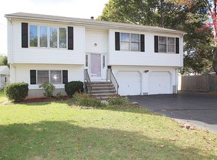 48 Dallas St, Hamden, CT 06514