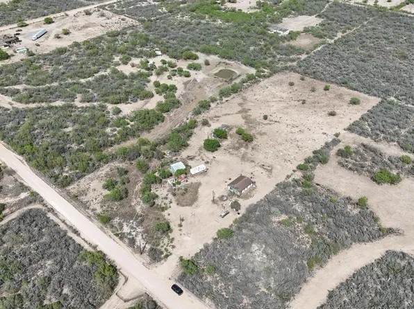 203 S Ranch Road 7132f, Laredo, TX 78041
