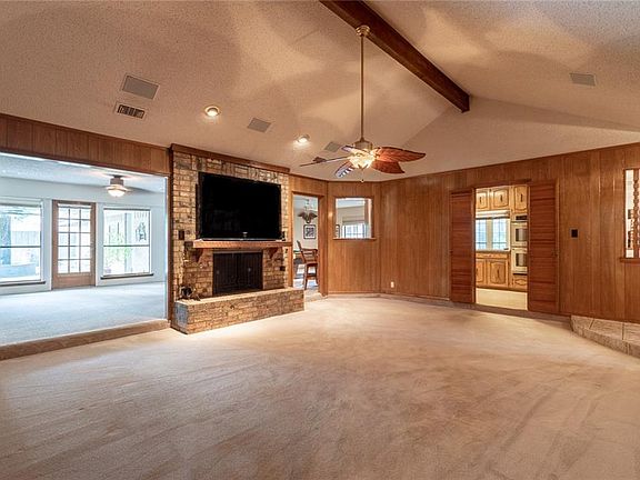 5th image of 2505 Huntwick Dr