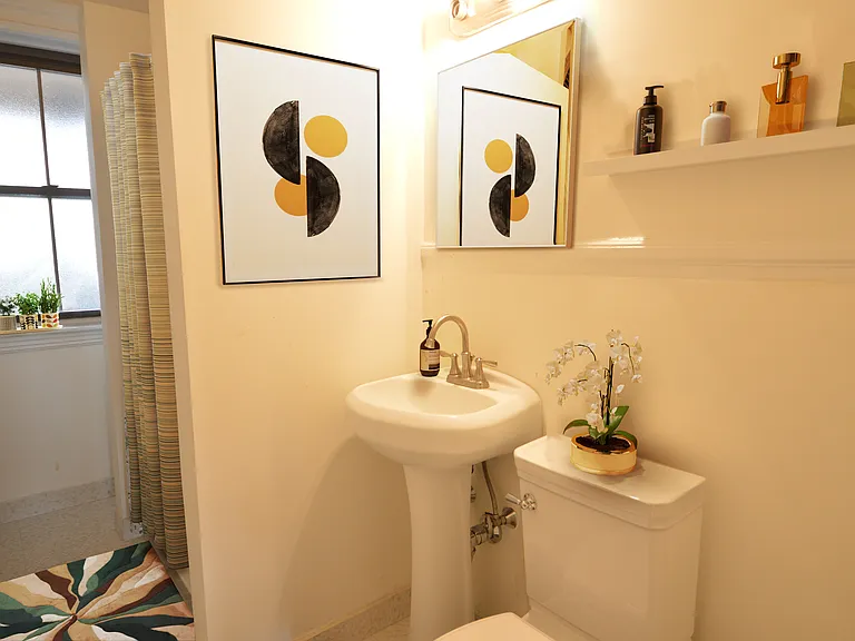 1805 Beacon St #3 — Photo 8