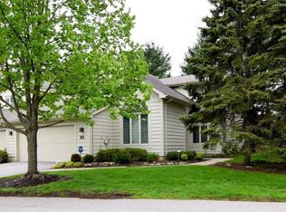22 Waterford Ln, Beachwood, OH 44122