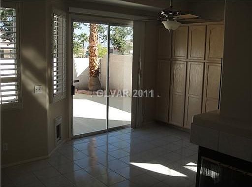 5th image of 9508 Calico Garden Ave
